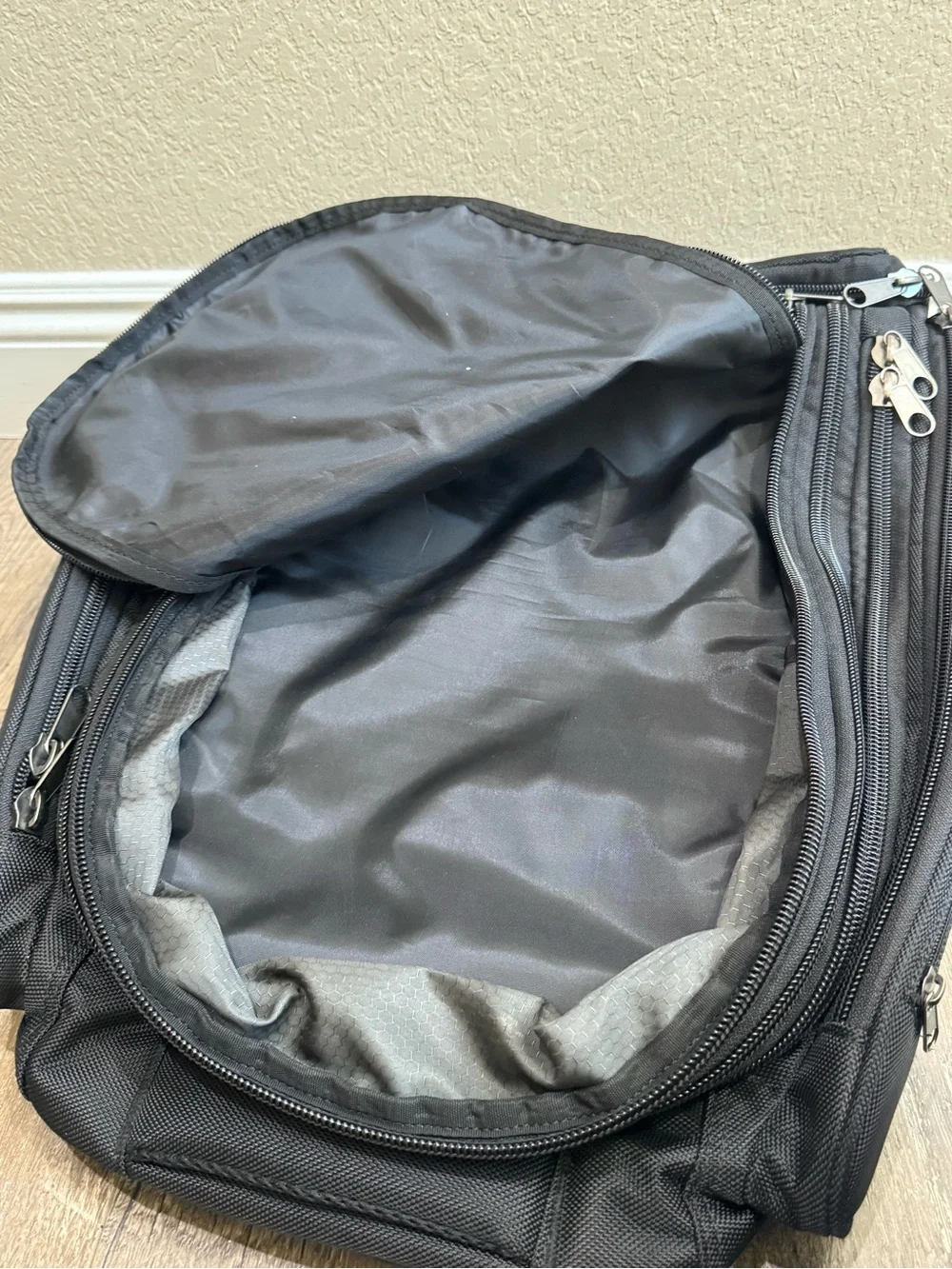 HYLETE Icon 6-in-1 60L Convertible Backpack Travel Gym Duffel Black